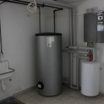 Wasserspeicher und Bedieneinheit